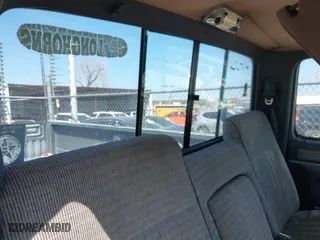 1989 Ford 1/2 Ton Trucks with VIN 1FTDF15N8KNB43830, listed as a IAAI auction lot 41905103 with 69,156 mi miles. Bid and sale history available at carsss.com. Image 8.