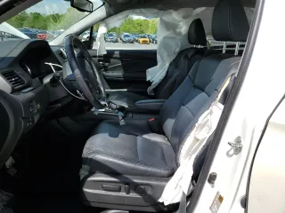 2017 Honda Pilot Touring with VIN 5FNYF6H91HB092062, listed as a Copart auction lot 52761765 with 141,750 mi miles and Salvage Title. Bid and sale history available at DreamBid. Image 7.