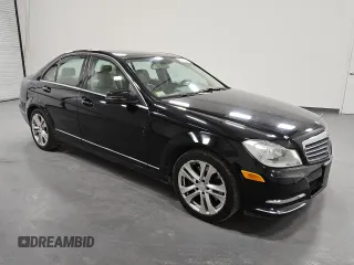 2013 Mercedes-Benz C 300 Sport with VIN WDDGF8ABXDA822502, listed as a Copart auction lot 51980405 with 118,921 mi miles and Clean Title. Bid and sale history available at DreamBid. Image 4.