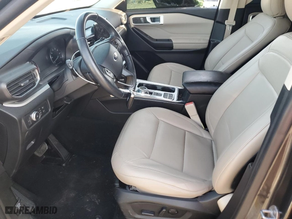 2020 Ford Explorer XLT with VIN 1FMSK7DH5LGA76610, listed as a Copart auction lot 45234855 with 46,205 mi miles and Salvage Title. Bid and sale history available at carsss.com. Image 7.