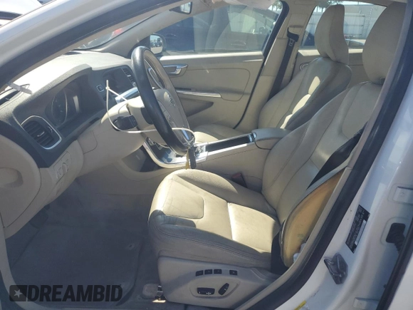 2016 Volvo S60 T5 Drive-E z VIN YV126MFJ9G2408228, wystawiony jako Copart lot #74329484 z przebiegiem 159 547 mil mil oraz Czysty tytuł • Clean title. Historia ofert i sprzedaży dostępna na DreamBid. Obrazek 7.
