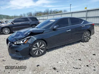 2021 Nissan Altima SV z VIN 1N4BL4DVXMN308482, wystawiony jako Copart lot #52117935 z przebiegiem 115 247 mil mil oraz Szkoda całkowita • Salvage title. Historia ofert i sprzedaży dostępna na DreamBid. Obrazek 1.