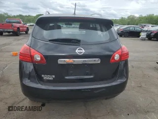 2015 Nissan Rogue S z VIN JN8AS5MV9FW764652, wystawiony jako Copart lot #56735095 z przebiegiem 104 647 mil mil oraz Szkody całkowita. Historia ofert i sprzedaży dostępna na DreamBid. Obrazek 6.