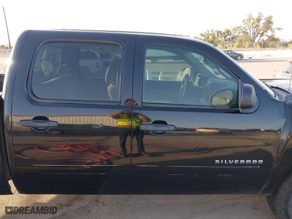 2012 Chevrolet Silverado 1500 LT with VIN 3GCPCSE2XCG154078, listed as a IAAI auction lot 41849078 with 230,888 mi miles. Bid and sale history available at carsss.com. Image 13.