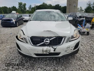 2011 Volvo XC60 3.0T with VIN YV4902DZXB2191880, listed as a Copart auction lot 62069195 with 94,414 mi miles and Clean title. Bid and sale history available at DreamBid. Image 5.