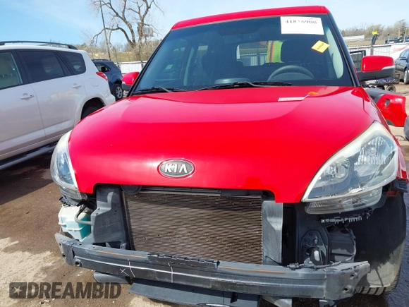 2012 Kia Soul + with VIN KNDJT2A63C7400592, listed as a IAAI auction lot 41836900 with 103,535 mi miles. Bid and sale history available at carsss.com. Image 13.