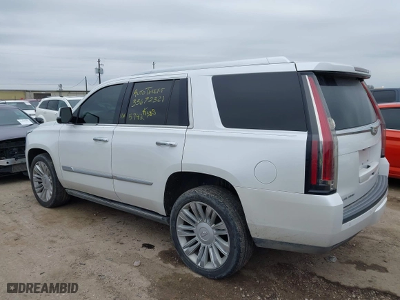 2016 Cadillac Escalade Platinum with VIN 1GYS3DKJ0GR405742, listed as a IAAI auction lot 41639802 with 77,576 mi miles. Bid and sale history available at carsss.com. Image 3.