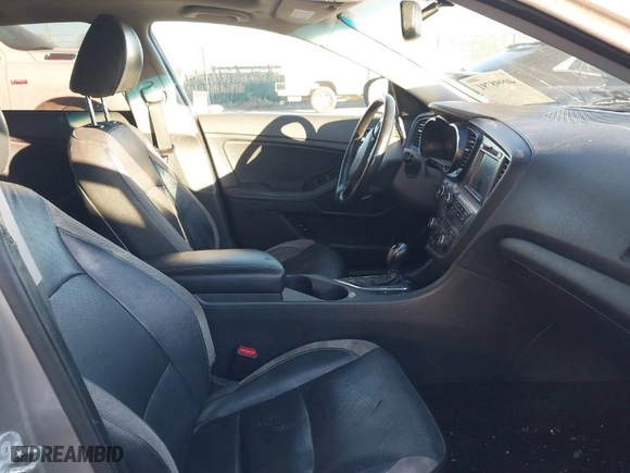 2013 Kia Optima SX w/Limited Pkg with VIN 5XXGR4A63DG124072, listed as a IAAI auction lot 40998791 with 144,696 mi miles. Bid and sale history available at carsss.com. Image 5.