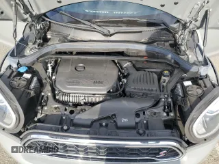 2020 MINI Countryman Cooper S with VIN WMZYX1C01L3L92456, listed as a Copart auction lot 48169145 with 43,433 mi miles and Salvage title. Bid and sale history available at DreamBid. Image 11.