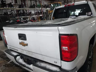 2015 Chevrolet Silverado 1500 LT with VIN 1GCVKREC8FZ343909, listed as a IAAI auction lot 41019822 with Not Provided miles and . Bid and sale history available at DreamBid. Image 16.