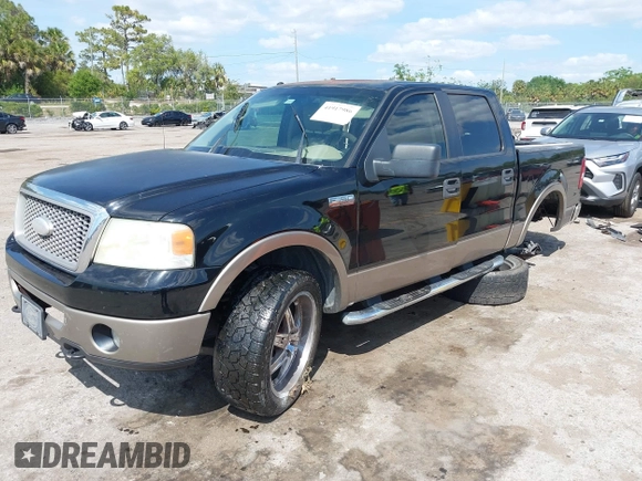 2006 Ford F-150 XLT with VIN 1FTPW14V86KC79591, listed as a IAAI auction lot 41917986 with 271,759 mi miles. Bid and sale history available at carsss.com. Image 17.