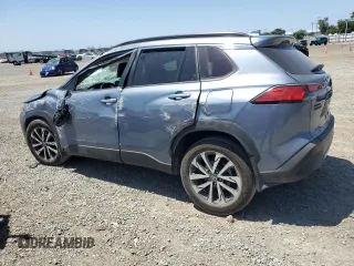 2022 Toyota Corolla Cross XLE with VIN 7MUEAAAG3NV012240, listed as a Copart auction lot 54125225 with 16,204 mi miles and Salvage title. Bid and sale history available at DreamBid. Image 2.