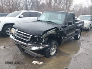 1997 Ford Ranger XLT with VIN 1FTCR10A6VPB40151, listed as a IAAI auction lot 41452862 with 138,631 mi miles. Bid and sale history available at carsss.com. Image 2.