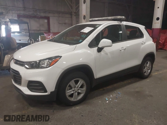 2020 Chevrolet Trax LS with VIN 3GNCJNSB4LL288688, listed as a IAAI auction lot 42634219 with 25,634 mi miles and . Bid and sale history available at DreamBid. Image 17.