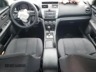 2012 Mazda 6 i Sport z VIN 1YVHZ8BH8C5M30824, wystawiony jako Copart lot #57135755 z przebiegiem 157 873 mil mil oraz Szkoda całkowita • Salvage title. Historia ofert i sprzedaży dostępna na DreamBid. Obrazek 8.