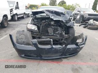 2006 BMW 3 Series 325i with VIN WBAVB13516PT15898, listed as a IAAI auction lot 42466986 with 105,962 mi miles and . Bid and sale history available at DreamBid. Image 18.