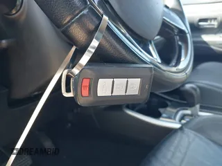 2020 Mitsubishi Outlander ES z VIN JA4AZ3A38LZ024741, wystawiony jako IAAI lot #41599013 z przebiegiem 184 469 mil mil oraz . Historia ofert i sprzedaży dostępna na DreamBid. Obrazek 11.