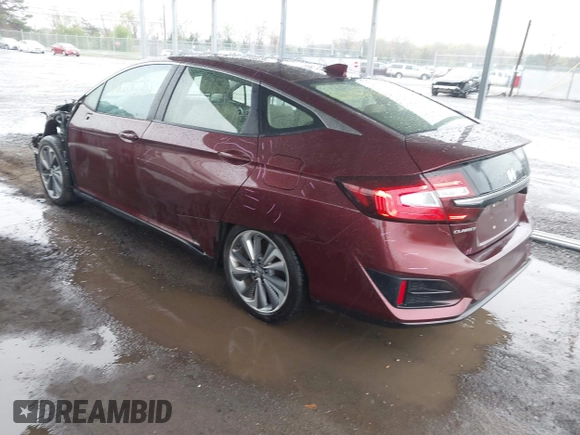 2018 Honda Clarity Plug-In Hybrid Touring with VIN JHMZC5F3XJC005797, listed as a IAAI auction lot 42021622 with 58,307 mi miles. Bid and sale history available at carsss.com. Image 3.
