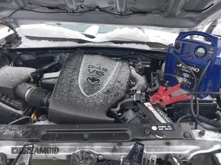 2019 Toyota Tacoma SR z VIN 3TMCZ5AN8KM211246, wystawiony jako IAAI lot #41574346 z przebiegiem 66 825 mil mil oraz . Historia ofert i sprzedaży dostępna na DreamBid. Obrazek 10.