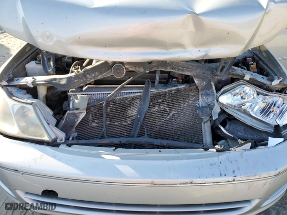 2001 Toyota Avalon XL w/Bucket Seats with VIN 4T1BF28B11U173931, listed as a Copart auction lot 46430435 with 176,618 mi miles and Non Repairable. Bid and sale history available at carsss.com. Image 13.
