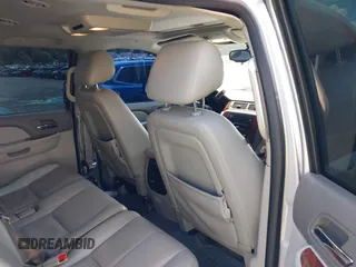 2012 Chevrolet Suburban LT z VIN 1GNSCJE01CR143982, wystawiony jako IAAI lot #42257552 z przebiegiem 202 973 mil mil oraz . Historia ofert i sprzedaży dostępna na DreamBid. Obrazek 8.