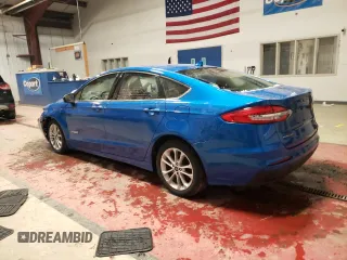 2019 Ford Fusion Hybrid SE with VIN 3FA6P0LU1KR165083, listed as a Copart auction lot 38087633 with 23,141 mi miles. Bid and sale history available at carsss.com. Image 2.