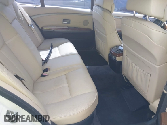 2006 BMW 7 Series 750Li with VIN WBAHN83516DT32361, listed as a IAAI auction lot 41973491 with 170,428 mi miles. Bid and sale history available at carsss.com. Image 8.