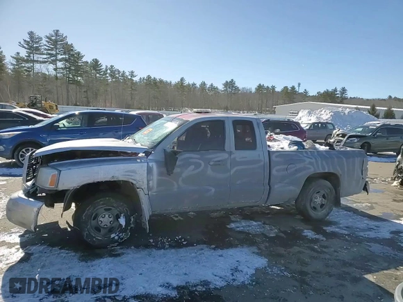 2007 Dodge Dakota ST with VIN 1D7HE22K87S255918, listed as a Copart auction lot 45537175 with 132,969 mi miles and Salvage Title. Bid and sale history available at DreamBid. Image 11.