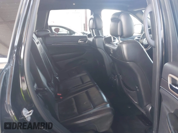 2017 Jeep Grand Cherokee Limited with VIN 1C4RJEBG0HC934116, listed as a IAAI auction lot 41633397 with 117,935 mi miles. Bid and sale history available at carsss.com. Image 8.