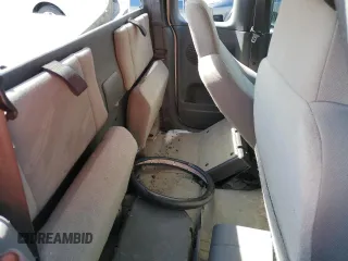 2005 Chevrolet Colorado LS Z71 z VIN 1GCDT196758175960, wystawiony jako Copart lot #48176765 z przebiegiem Nie podano mil oraz Szkoda całkowita • Salvage title. Historia ofert i sprzedaży dostępna na DreamBid. Obrazek 10.
