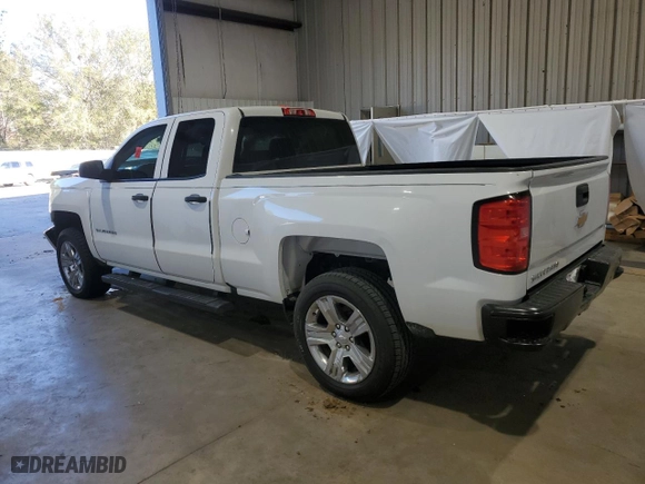 2018 Chevrolet Silverado 1500 Custom with VIN 1GCRCPEH6JZ100607, listed as a Copart auction lot 41499575 with 0 mi miles and Salvage Title. Bid and sale history available at carsss.com. Image 2.