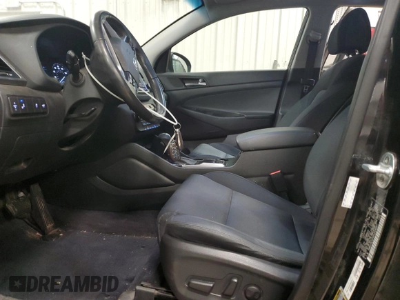 2017 Hyundai Tucson Value with VIN KM8J3CA24HU569897, listed as a Copart auction lot 86643104 with 116,913 mi miles and Salvage Title. Bid and sale history available at carsss.com. Image 7.