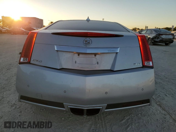 2011 Cadillac CTS с VIN 1G6DA1ED0B0165522, выставлен на аукционе Copart как лот 82597524 с пробегом 120 966 миль миль и Списание • Salvage title. История ставок и продаж доступна на DreamBid. Изображение 6.