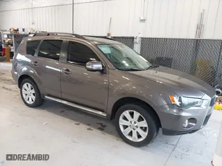 2013 Mitsubishi Outlander SE with VIN JA4AS3AW3DU012736, listed as a IAAI auction lot 41363183 with 83,677 mi miles. Bid and sale history available at carsss.com. Image 1.