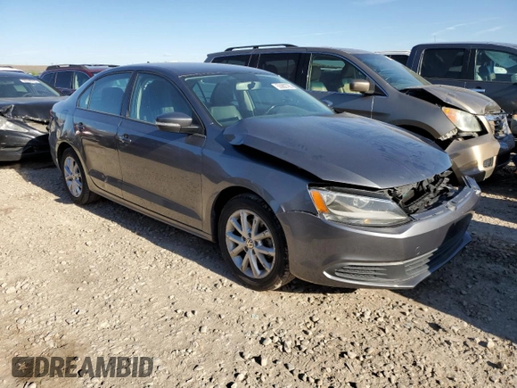 2011 Volkswagen Jetta SE z VIN 3VWDZ7AJ0BM395785, wystawiony jako Copart lot #55982785 z przebiegiem 116 183 mil mil oraz Szkoda całkowita • Salvage title. Historia ofert i sprzedaży dostępna na DreamBid. Obrazek 4.