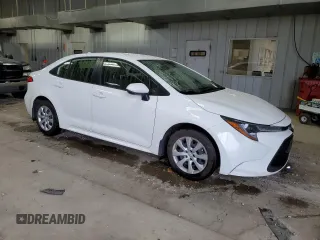 2022 Toyota Corolla LE with VIN JTDEPMAE8N3013331, listed as a Copart auction lot 55244145 with 33,045 mi miles and Salvage Title. Bid and sale history available at carsss.com. Image 4.