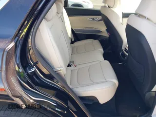 2024 Genesis GV70 2.5T with VIN 5NMMADTB6RH002125, listed as a IAAI auction lot 41840203 with 2,827 mi miles and . Bid and sale history available at DreamBid. Image 8.