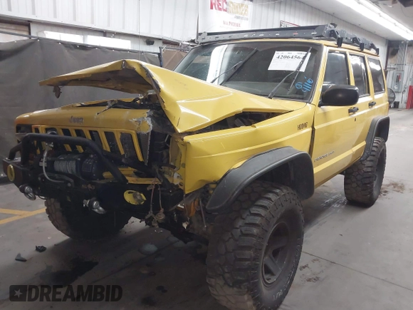 2001 Jeep Cherokee Sport with VIN 1J4FF48S41L580319, listed as a IAAI auction lot 42064564 with 257,534 mi miles and . Bid and sale history available at DreamBid. Image 17.