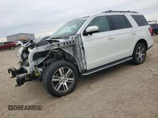 2022 Ford Expedition XLT z VIN 1FMJU1JT9NEA09633, wystawiony jako Copart lot #45299235 z przebiegiem 75 486 mil mil oraz Szkoda całkowita • Salvage title. Historia ofert i sprzedaży dostępna na DreamBid. Obrazek 1.