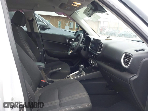 2021 Hyundai Venue SEL with VIN KMHRC8A33MU128510, listed as a IAAI auction lot 41830458 with 91,454 mi miles and . Bid and sale history available at DreamBid. Image 5.