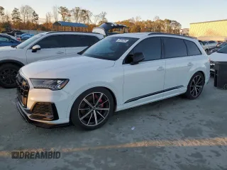2023 Audi SQ7 Prestige z VIN WA1VWBF70PD004860, wystawiony jako Copart lot #82163254 z przebiegiem Nie podano mil oraz Nie do naprawy • Non repairable. Historia ofert i sprzedaży dostępna na DreamBid. Obrazek 1.