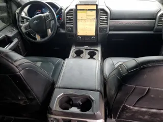 2018 Ford F-350 XL с VIN 1FT8W3BT1JEC78842, выставлен на аукционе Copart как лот 53644115 с пробегом 82 546 миль миль и Списание • Salvage title. История ставок и продаж доступна на DreamBid. Изображение 8.
