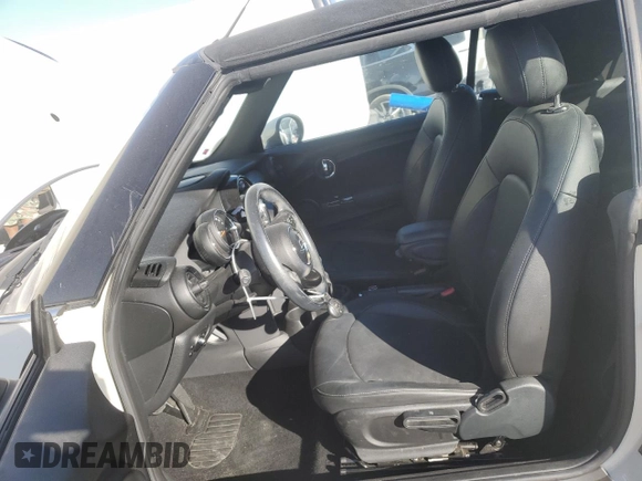 2019 MINI Convertible Cooper with VIN WMWWG5C59K3D01832, listed as a Copart auction lot 87505905 with 42,666 mi miles and Non repairable. Bid and sale history available at DreamBid. Image 7.