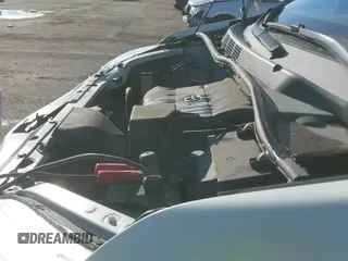 2016 Toyota Sienna XLE with VIN 5TDYK3DC9GS755187, listed as a IAAI auction lot 41344816 with 106,694 mi miles and . Bid and sale history available at DreamBid. Image 19.