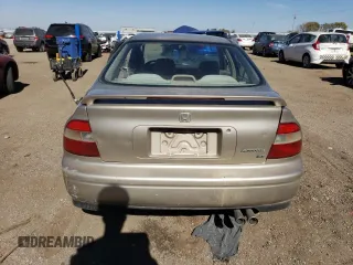 1994 Honda Accord LX with VIN 1HGCD5631RA137411, listed as a Copart auction lot 76126484 with 212,681 mi miles and Salvage Title. Bid and sale history available at carsss.com. Image 6.