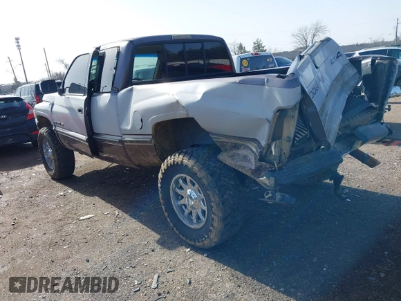 1997 Dodge 1500 with VIN 1B7HF13Z3VJ629609, listed as a IAAI auction lot 41432055 with 210,852 mi miles and . Bid and sale history available at DreamBid. Image 3.