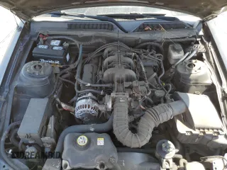 2008 Ford Mustang Deluxe with VIN 1ZVHT80N585161640, listed as a Copart auction lot 58760115 with 137,333 mi miles and Salvage title. Bid and sale history available at DreamBid. Image 11.