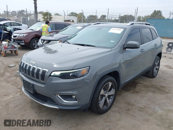 2019 Jeep Cherokee Limited z VIN 1C4PJLDB4KD365690, wystawiony jako IAAI lot #42378905 z przebiegiem 65 505 mil mil oraz . Historia ofert i sprzedaży dostępna na DreamBid. Obrazek 18.