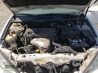 2005 Toyota Camry STD z VIN 4T1BE32K55U025255, wystawiony jako Copart lot #59423275 z przebiegiem 290 722 mil mil oraz Czysty tytuł • Clean title. Historia ofert i sprzedaży dostępna na DreamBid. Obrazek 11.