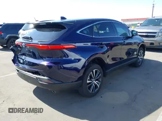 2024 Toyota Venza LE z VIN JTEAAAAH7RJ160035, wystawiony jako IAAI lot #42045367 z przebiegiem 11 788 mil mil oraz . Historia ofert i sprzedaży dostępna na DreamBid. Obrazek 4.